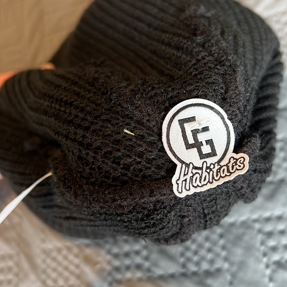 NWT CG Habitats : Shoreline Tahoe Black Beanie - Picture 5 of 5